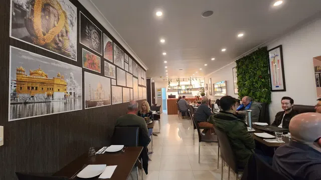 Ozi Desi, Indian Restaurant