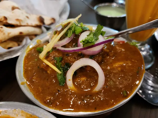 Ozi Desi, Indian Restaurant