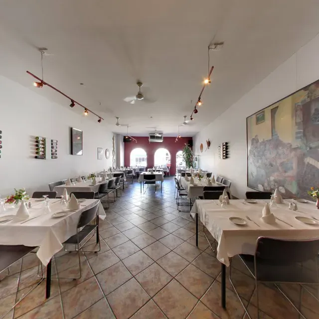 Pan Roma Restaurant