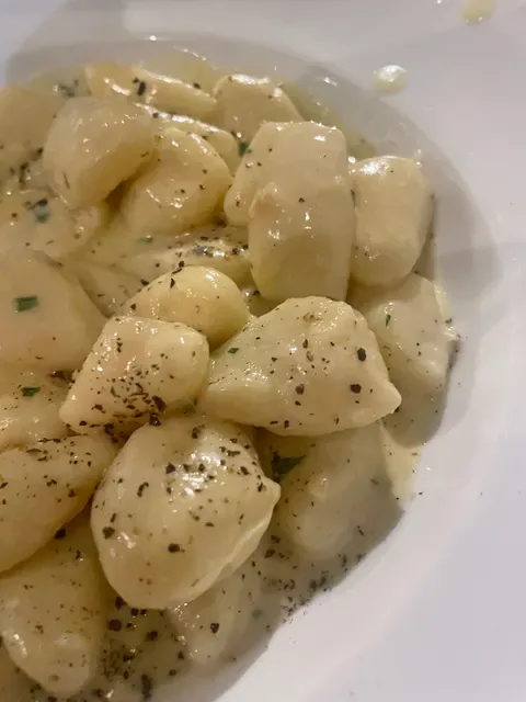 Pan Roma Restaurant