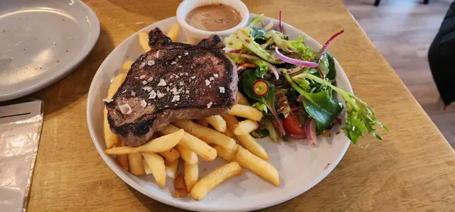 Papa Bear Bistro