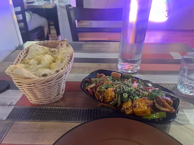 PAPA CURRY ,DOSA and BAR