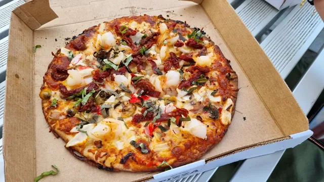 P'Eatzza At Joes