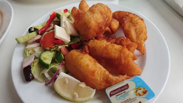 Perfect Catch Casula