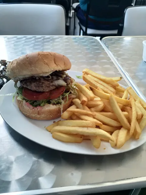 Perfect Catch Casula