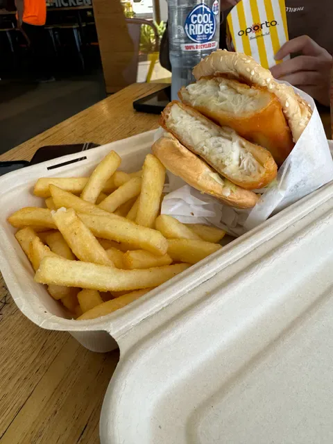Perfect Catch Casula