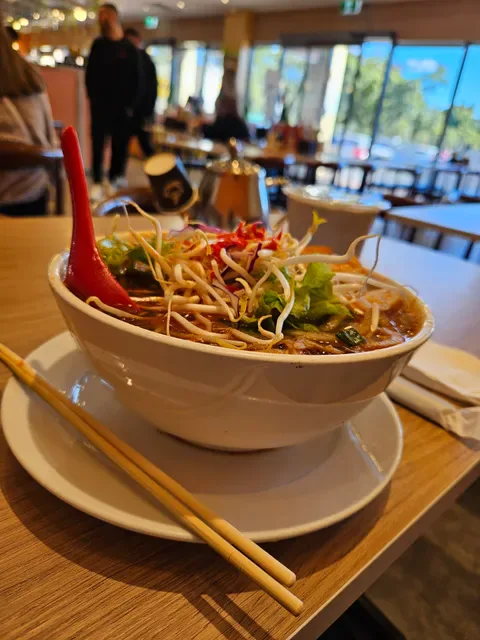 Pho 76