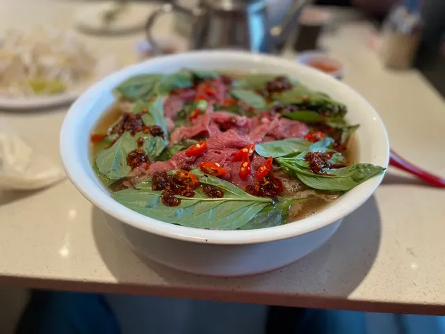 Pho 76