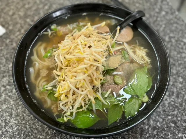 Pho Pasteur