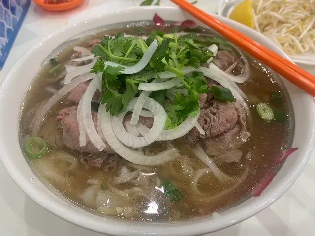 Pho Song Huong