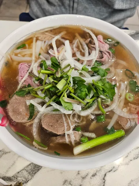 Pho Song Huong