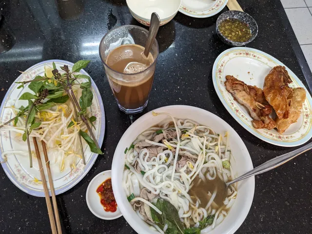 Pho Toan Thang