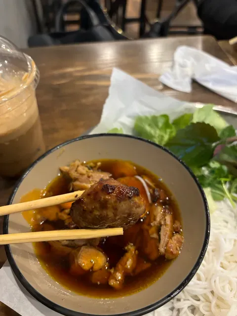 Pho Viet Xua 1919