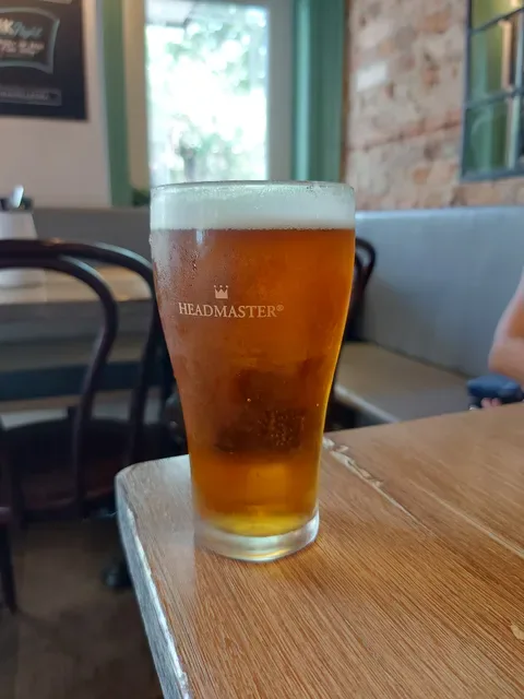 Phoenix, Woollahra
