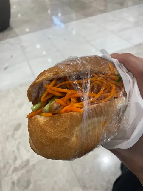 Phu Cuong King's Hot Bread