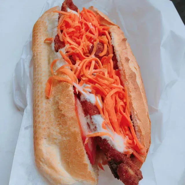 Phu Cuong King's Hot Bread