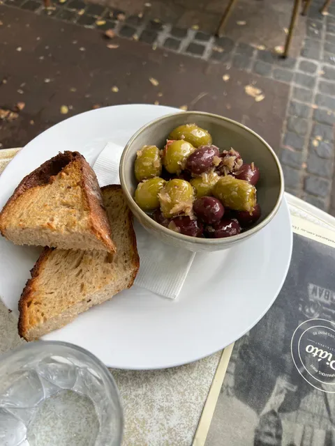 Piato Restaurant