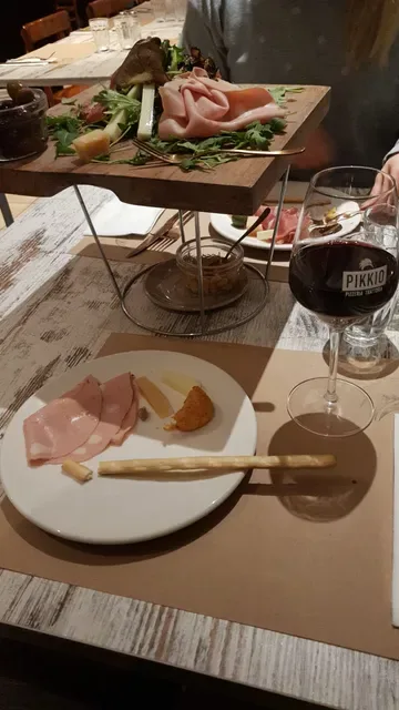 PIKKIO Pizzeria Trattoria