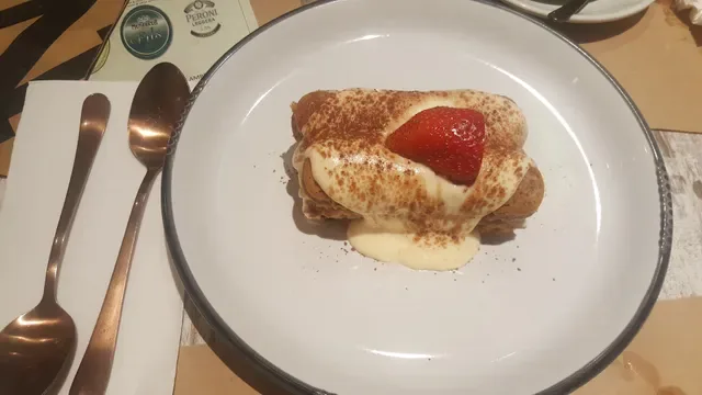 PIKKIO Pizzeria Trattoria