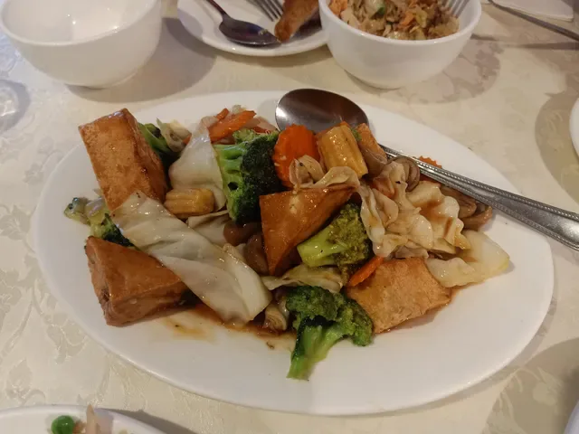 Pink Diamond Chinese Restaurant