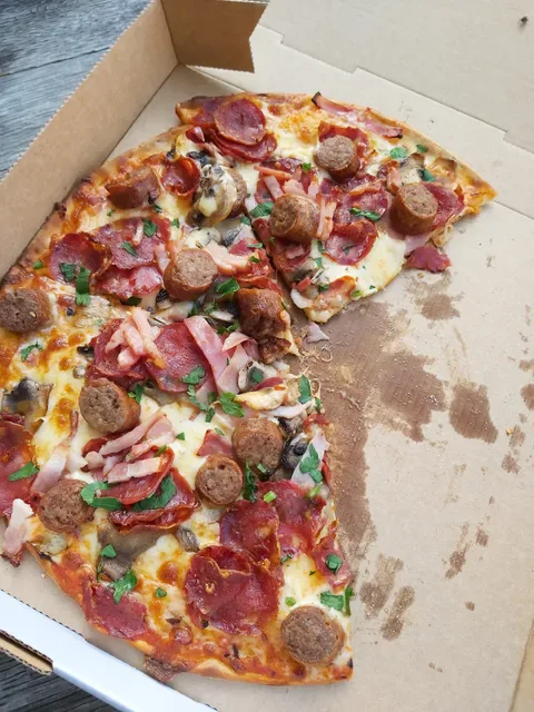 Pizza Capanna Warriewood