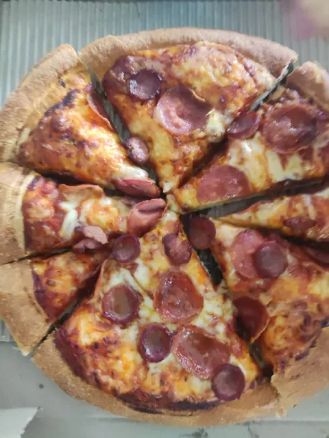 Pizza Hut Emerald Hills