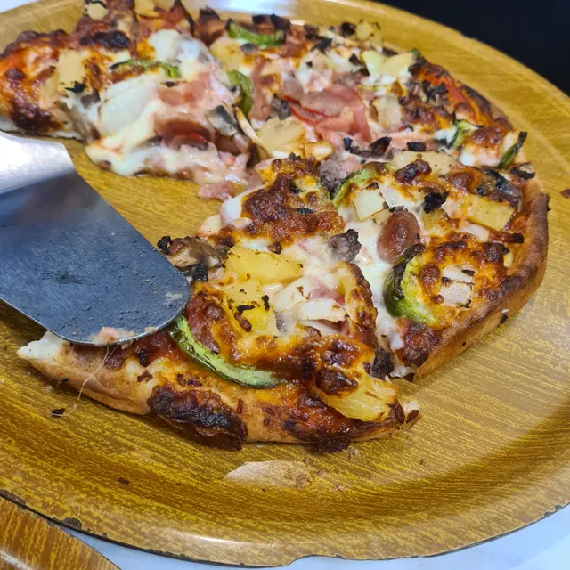 Pizza Inn