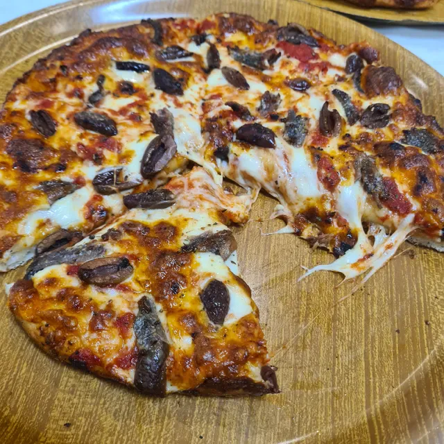 Pizza Inn