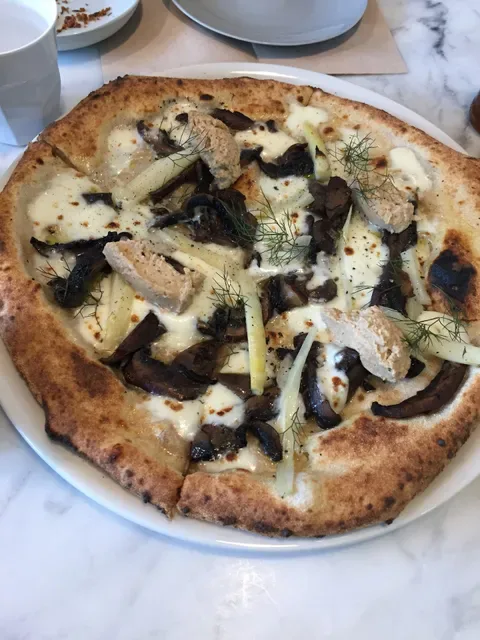 Pizza Madre
