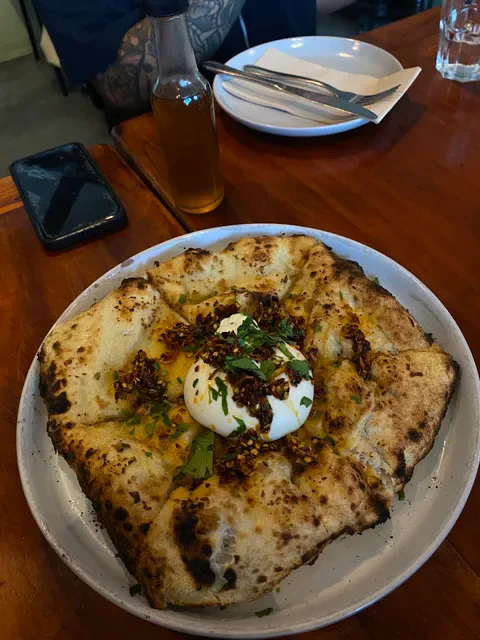 Pizza Madre