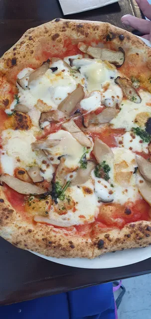 Pizza Madre