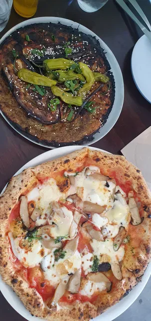Pizza Madre