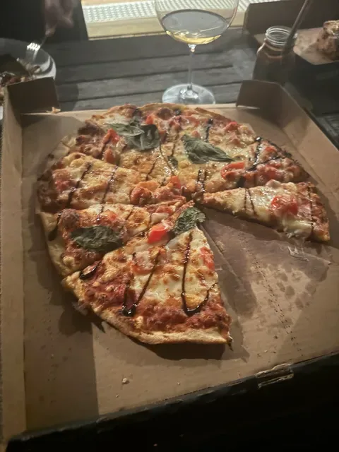 Pizza Moncur