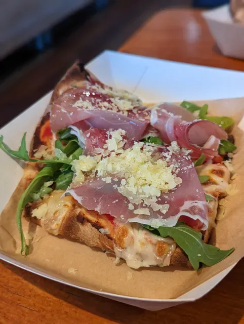 Pizza Sublime