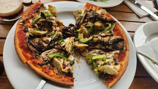 Pizza Tutti's