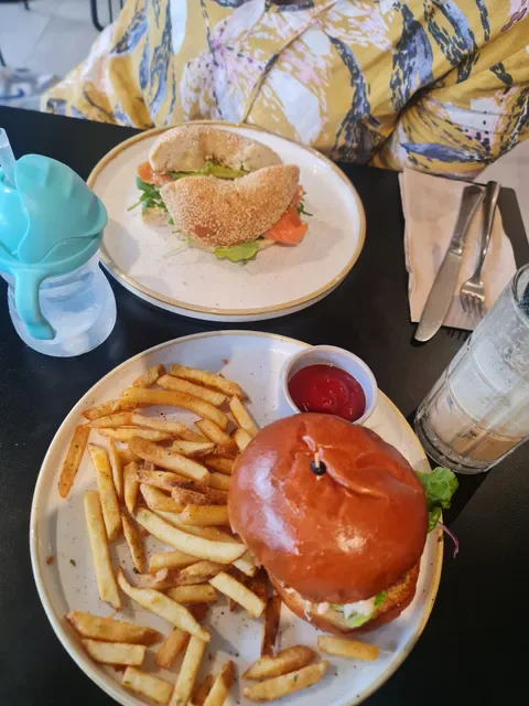 PLATE CAFE