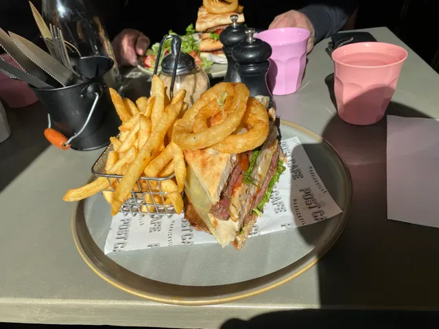 Post Café Marrickville.