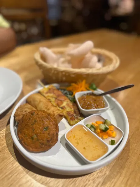 Pron Prohm Thai Restaurant
