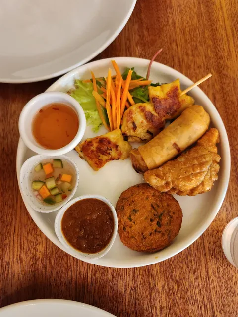 Pron Prohm Thai Restaurant
