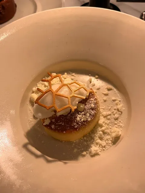 Quoi Dining Restaurant