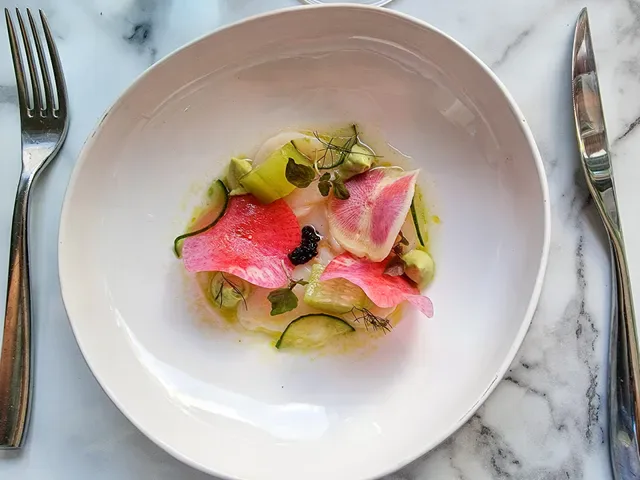 Quoi Dining Restaurant