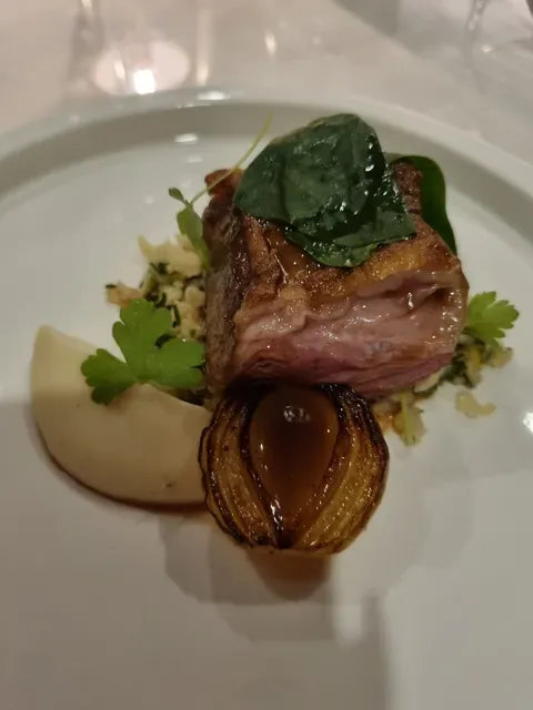 Quoi Dining Restaurant