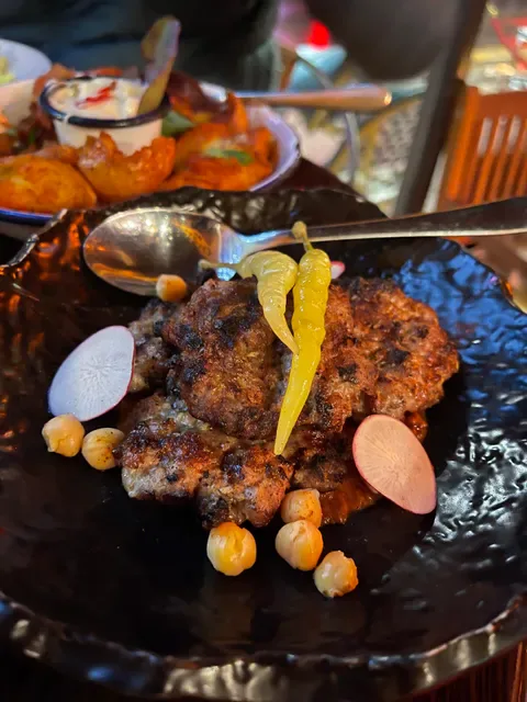 Radio Cairo Restaurant