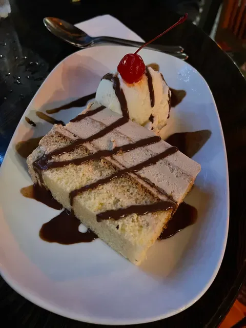 Radio Cairo Restaurant