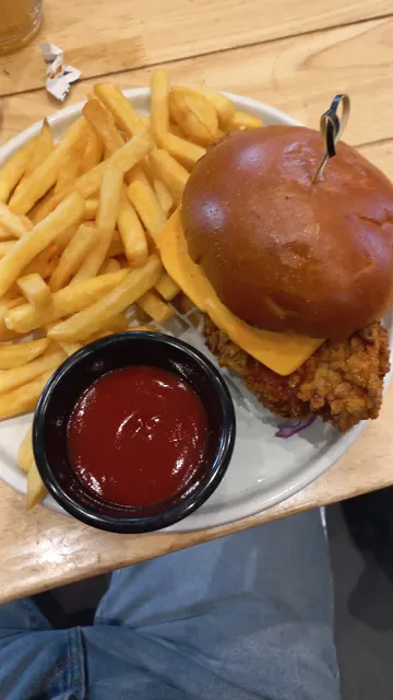 RASHAYS - Wetherill Park
