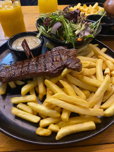 RASHAYS - Wetherill Park