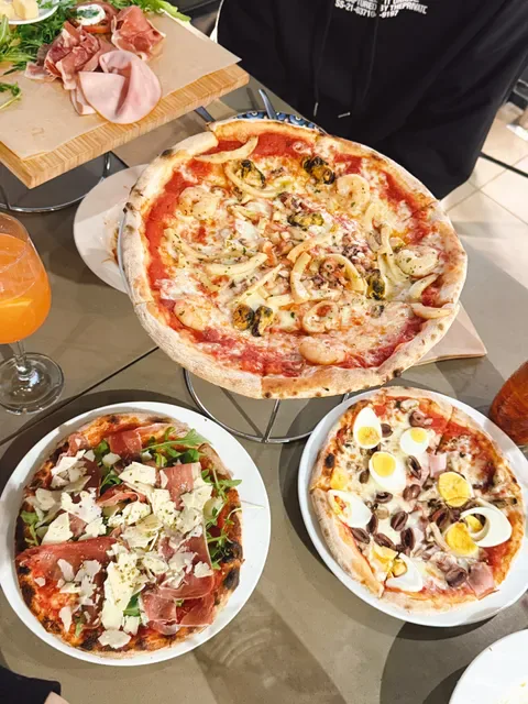Ray's Pizza Ciao Belli