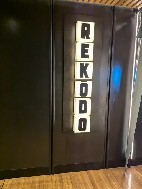 Rekodo Restaurant & Vinyl Bar