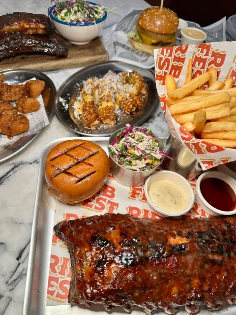 Ribs & Burgers Zetland