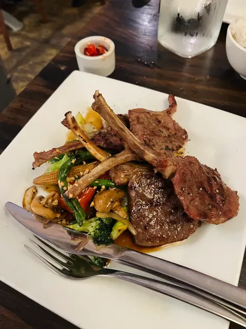 Rice and Lake Thai Restaurant